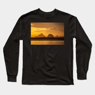 Sunset, Glasshouse Mountains: Bribie Island View Long Sleeve T-Shirt